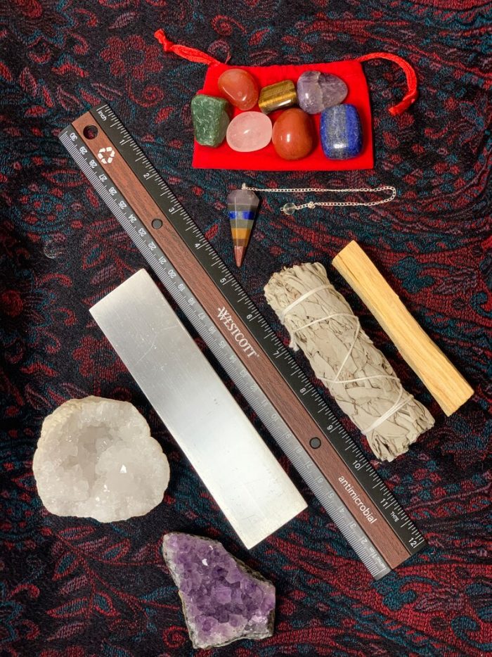 14 Pieces Healing Crystals and Stones Gift Set, Home Cleansing and Wellness Kit, Chakra Tumbled, Sage, Palo Santo, Amethyst, Selenite & More