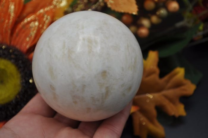 White Chocolate Calcite Sphere | Crystal Ball | Handmade Crystal | Crystal Chakra Reiki | Cleansing & Balance | Meditation