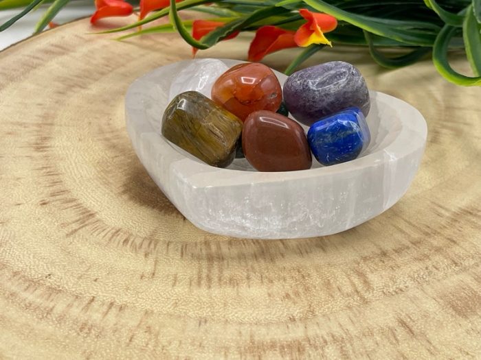 Selenite Heart Shape Charging Bowl With 7 Chakra Tumbled Stone & Velvet Pouch | Chakra Activator | Crystal Cleansing Bowl | Reiki