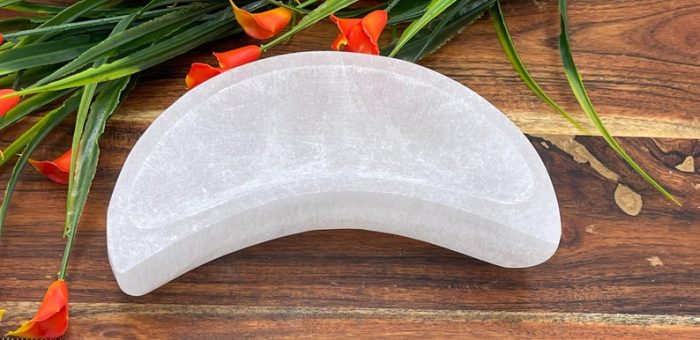 6" Selenite Crescent Moon Shape Charging Bowl | Selenite Charging Station | Chakra Activator | Crystal Cleansing | Powerful Healer | (15 cm)