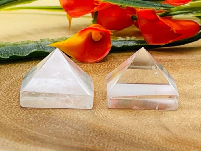 Clear Quartz Pyramid | Crystal Quartz Pyramid | Clear Quartz Gemstones l Handmade | Stone of Power | Crown Chakra Crystal | Crystal Point