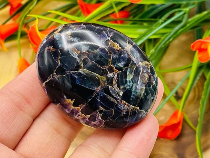 Fluorite Palm Stone | Fluorite Crystals | Healing Gemstone | Cleansing & Balance | Metaphysical Crystal | Massage Stone