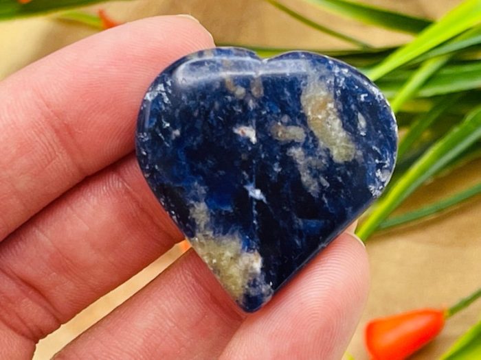 Sodalite Heart Stone | Blue Sodalite Pocket Stone | Polished Gemstone | Healing Crystals & Stone | Third Eye Chakra | Chakra Stone