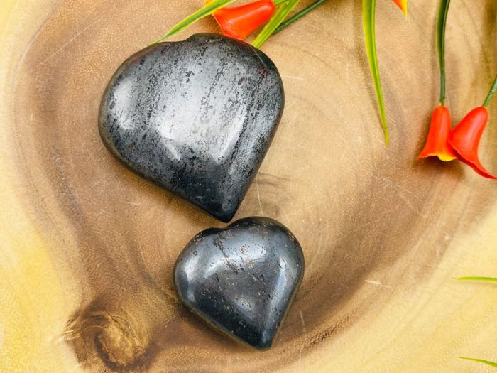 Hematite Heart Stone | Hematite Crystal Energy Stone | Pocket Heart Stone | Energy Crystal | Root Chakra | Healing Crystals