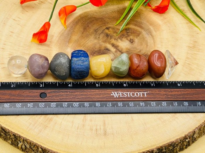 7 Chakra Tumbled Stone Wand | Polished Stones | 7 Chakra Clear Quartz Pyramid Pointer Wand | Reiki Stone | Massage Healing Wand | 6 inch