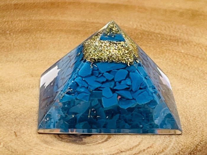 7 Chakra Orgone Pyramid Stone Set | Chakra Healing Pyramid Crystal | Reiki Chakra | Chakra Pocket Stones | Chakra Pointer