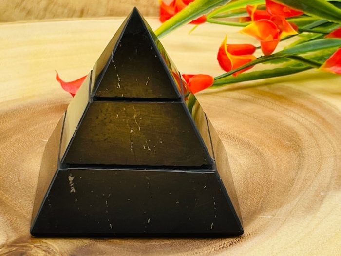 Shungite Sakara Pyramid | Shungite Crystal Pyramid | Black Point | Healing Crystal | Highly Energetic Metaphysical | EMF Protection