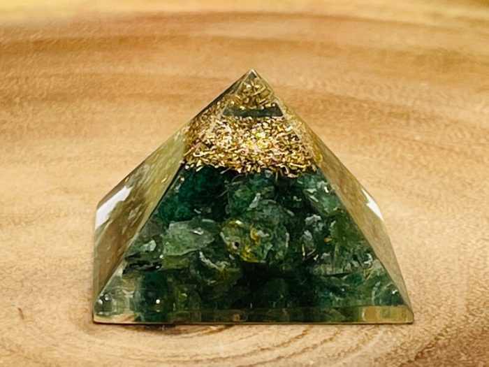 7 Chakra Orgone Pyramid Stone Set | Chakra Healing Pyramid Crystal | Reiki Chakra | Chakra Pocket Stones | Chakra Pointer