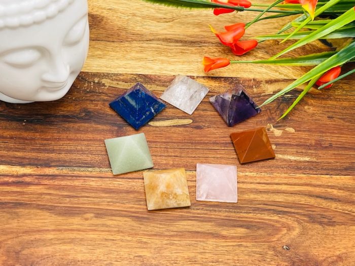 7 Chakra Pyramid Set with Beautiful Box | Healing Crystals Kit | Polished Chakra Stones | Chakra Healing Crystals | 7 Chakra Gift Set