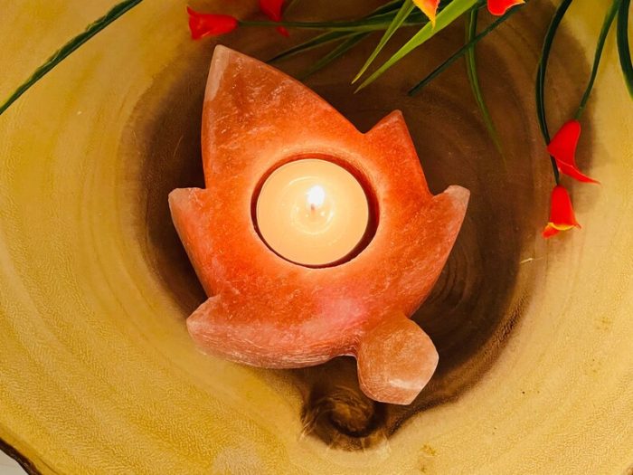 Himalayan Pink Salt Maple Leaf Shape Tealight Candle Holder | Beautiful Decor | Soothing & Calming Effects | 5 x 4 inch