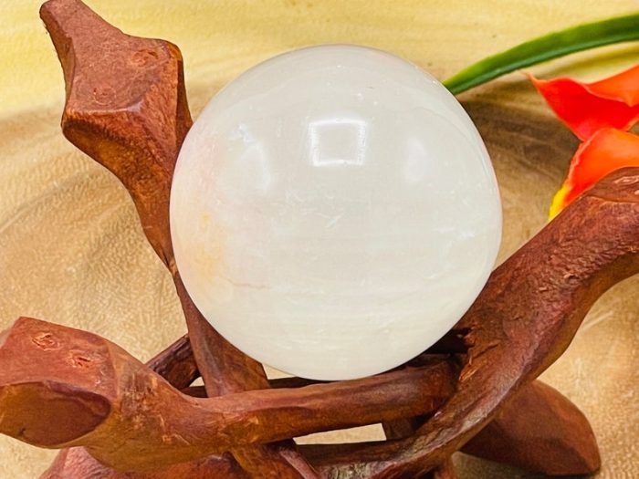 Snow White Calcite Sphere | Crystal Ball | Hand Polished Crystal | Handmade | Crystal Chakra Reiki Sphere | Cleansing & Balance | 2" (50 mm)