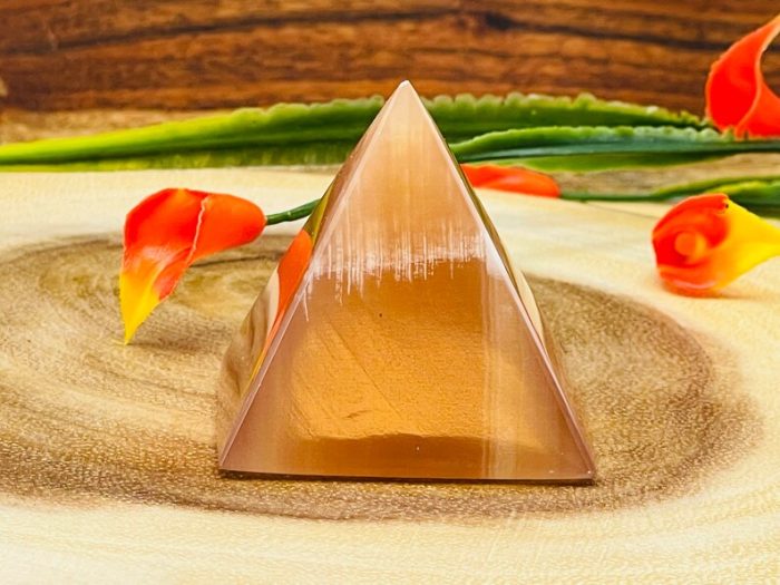 Caramel Honey Pyramid | Crystal Pyramid | Handmade Crystal | Healing Pyramid | Metaphysical Pyramid | Meditation | Home Decor