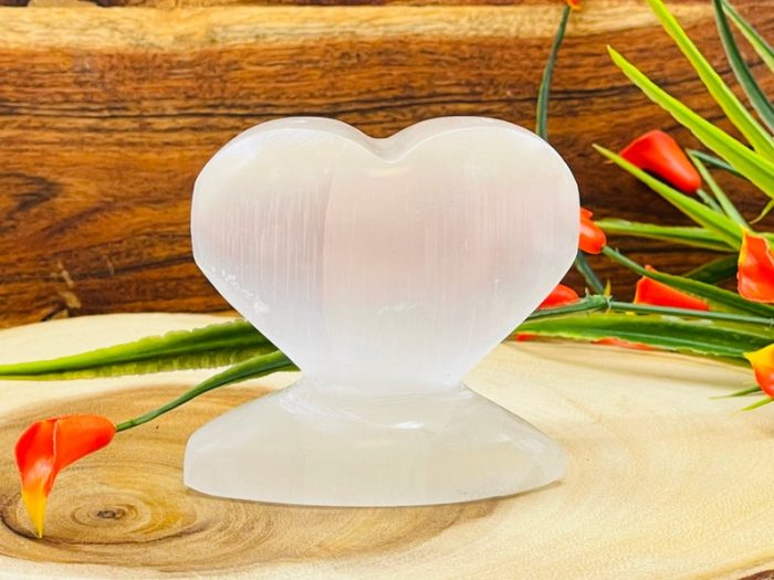 Selenite Heart With Base | Selenite Crystal Standing Heart | Polished Selenite Crystal | Crystal Chakra Reiki | Cleansing & Balance 3" X 3"