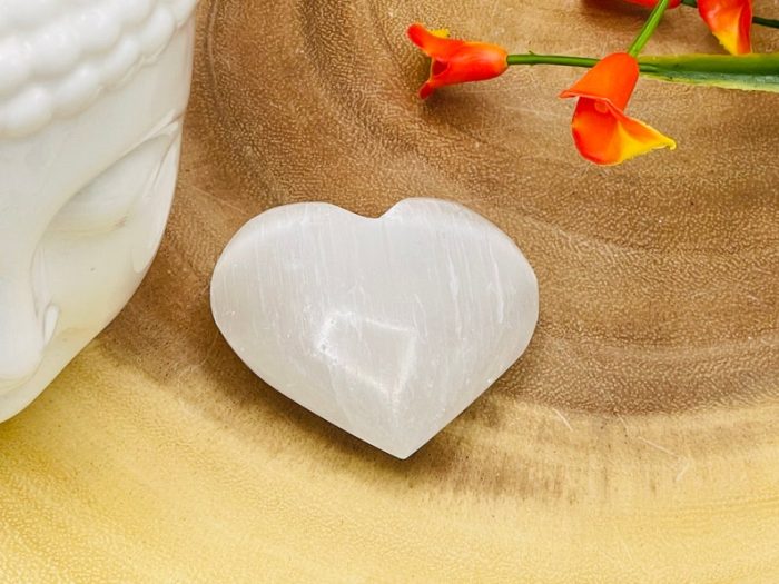 Selenite Heart | Selenite Crystal Heart | Polished Selenite Crystal | Handmade | Crystal Chakra Reiki | Cleansing & Balance | Meditation