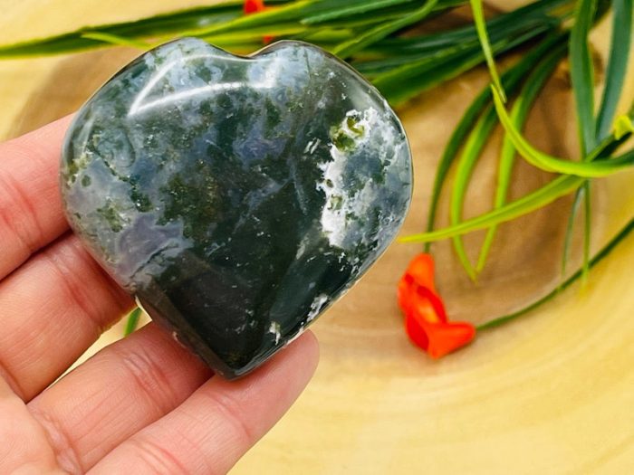 Moss Agate Crystal Heart | Moss Agate Reiki Heart | Healing Crystal | Green Moss Agate Metaphysical Chakra Crystal Palm Stone | 2 inch