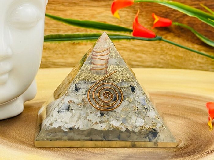 Rainbow Moonstone Orgone Pyramid with Reiki Sign with Clear quartz Point | Moonstone Orgonite Pyramid | Reiki Chakra Pyramid | 3"