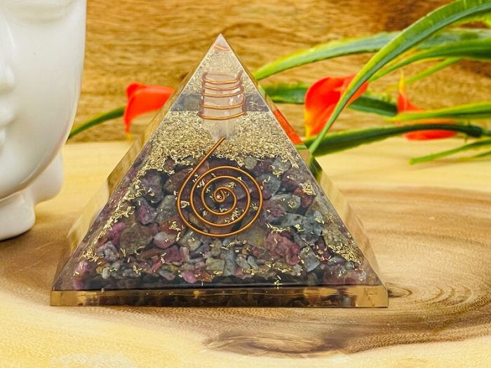 Ruby Kyanite Orgone Pyramid with Reiki Sign with Clear quartz Point | Ruby Kyanite Orgonite Pyramid | Reiki Chakra Pyramid | 3"