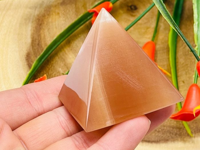 Caramel Honey Pyramid | Crystal Pyramid | Handmade Crystal | Healing Pyramid | Metaphysical Pyramid | Meditation | Home Decor