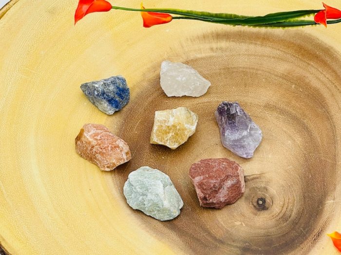 7 Chakra Stones Chunks Set with Selenite Charging Plate & Velvet Pouch | Raw Chakra Stones | Chakra Healing Crystals | Reiki