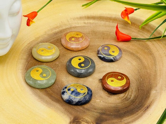 7 Chakra Round Palm Stone Set Engraved Ying Yang Symbols With Velvet Pouch | 7 Chakra Smooth Stones | 7 Chakra Healing Reiki Chakra Gift Set