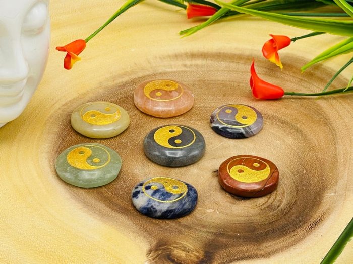 7 Chakra Round Palm Stone Set Engraved Ying Yang Symbols With Velvet Pouch | 7 Chakra Smooth Stones | 7 Chakra Healing Reiki Chakra Gift Set