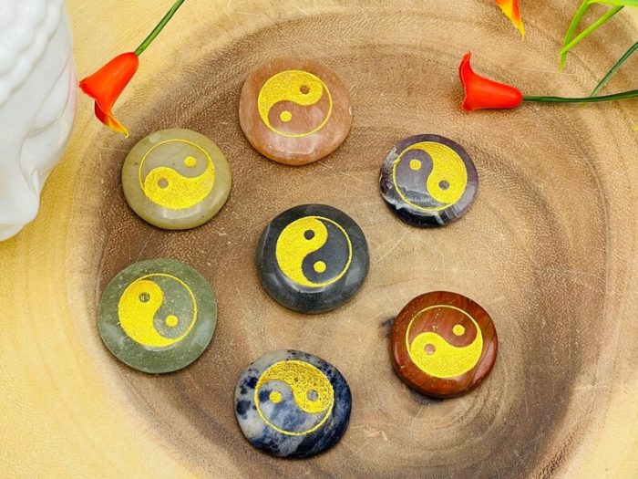 7 Chakra Round Palm Stone Set Engraved Ying Yang Symbols With Velvet Pouch | 7 Chakra Smooth Stones | 7 Chakra Healing Reiki Chakra Gift Set