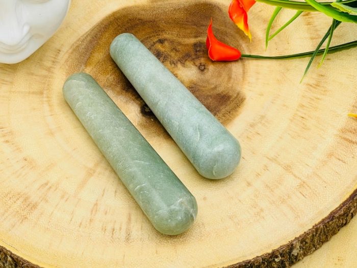 Green Aventurine Massage Wand | Crystal Wand | Soothing & Calming Massage | Spa Massage Wand | Stress Reliever | Healing Tool | Reiki | 4"