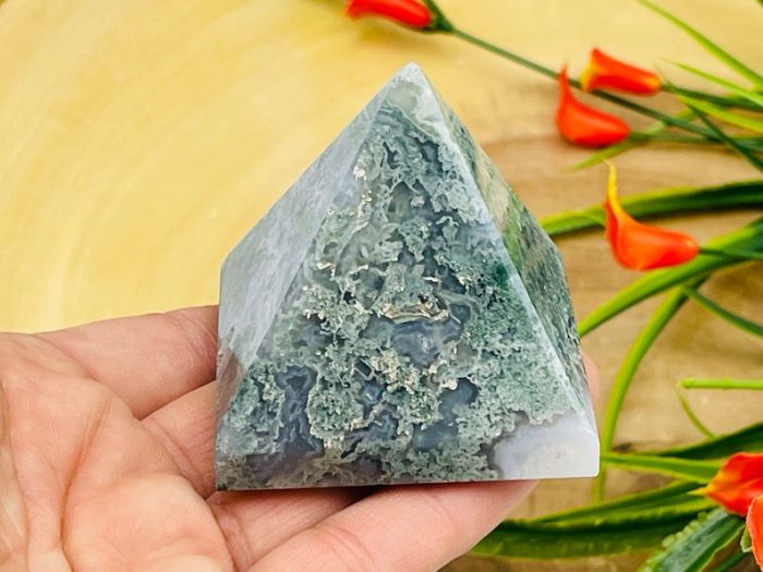 Moss Agate Pyramid | Moss Agate Crystal Pyramid | Chakra Stone | Cleansing & Balance | Metaphysical | Massage Stone | Moss Agate Pointer