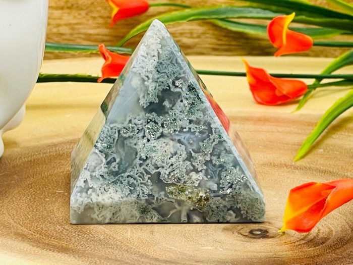 Moss Agate Pyramid | Moss Agate Crystal Pyramid | Chakra Stone | Cleansing & Balance | Metaphysical | Massage Stone | Moss Agate Pointer