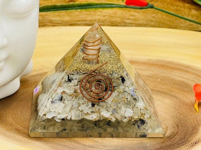 Rainbow Moonstone Orgone Pyramid with Reiki Sign with Clear quartz Point | Moonstone Orgonite Pyramid | Reiki Chakra Pyramid | 3"