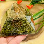 Serpentine Orgone Pyramid with Reiki Sign with Clear quartz Point | Green Serpentine Orgonite Pyramid | Reiki Chakra Pyramid | 3"