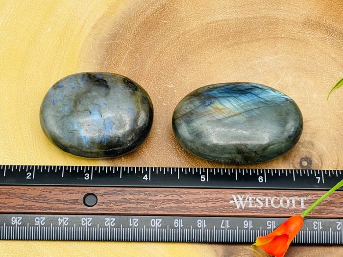 Labradorite Palm Stone | Labradorite Stone | Labradorite Crystal | Pocket Gemstone | Stress Reliever Reiki Crystal | Healing Heart Chakra