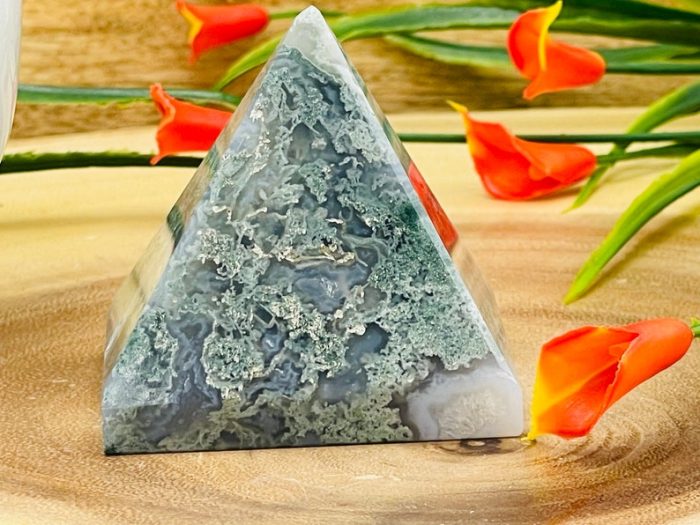 Moss Agate Pyramid | Moss Agate Crystal Pyramid | Chakra Stone | Cleansing & Balance | Metaphysical | Massage Stone | Moss Agate Pointer