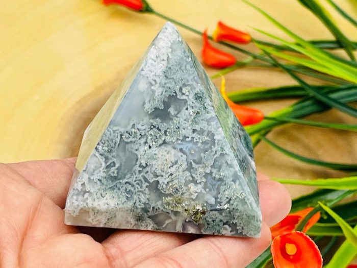 Moss Agate Pyramid | Moss Agate Crystal Pyramid | Chakra Stone | Cleansing & Balance | Metaphysical | Massage Stone | Moss Agate Pointer