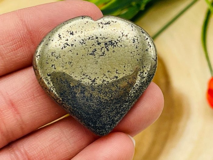 Pyrite Crystal Heart | Fools Gold | Pyrite Heart | Healing Crystal | Powerful Protection Stone | Mental Stability | Strength & Stamina