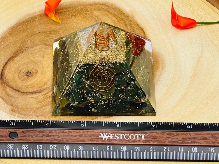 Bloodstone Orgone Pyramid with Reiki Sign & Clear Quartz Point | Bloodstone Orgonite Pyramid | Reiki Chakra Pyramid | 3 inch