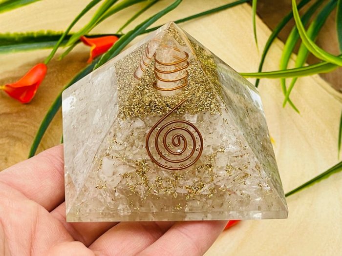 Clear Quartz Orgone Pyramid with Reiki Sign & Clear Quartz Point | Clear Quartz Orgonite Pyramid | Reiki Chakra Pyramid | 3 inch