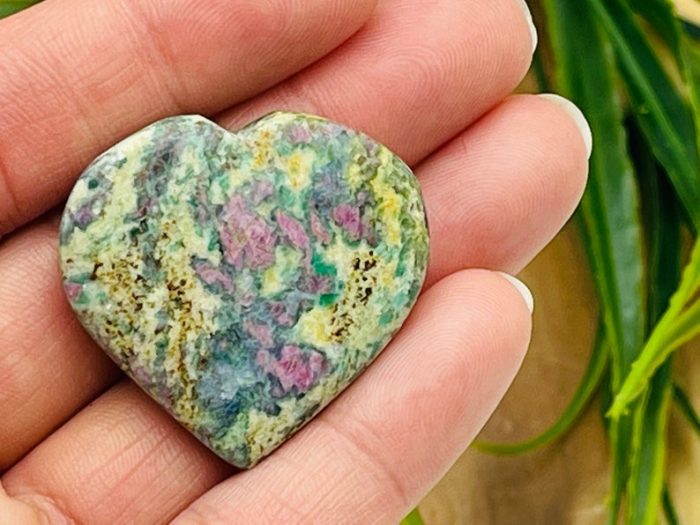 Ruby Fuchsite Heart | Ruby in Fuchsite Crystal Heart | Healing Heart | Metaphysical Stone | Meditation | Home Decor | 1.5 Inch