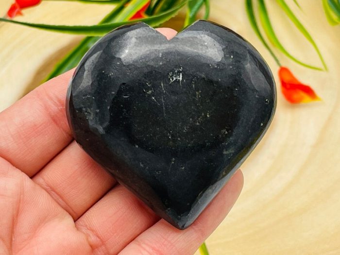 Black Tourmaline Heart | Black Tourmaline Crystal Heart | Cleansing & Balance | Metaphysical | Massage Healing Stone