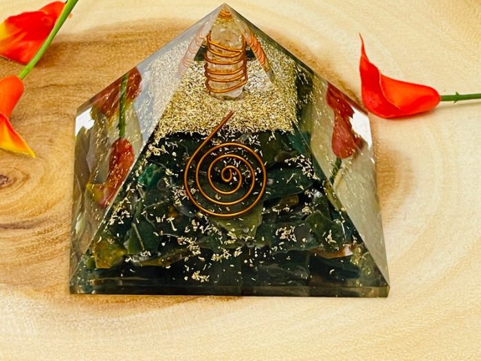 Bloodstone Orgone Pyramid with Reiki Sign & Clear Quartz Point | Bloodstone Orgonite Pyramid | Reiki Chakra Pyramid | 3 inch