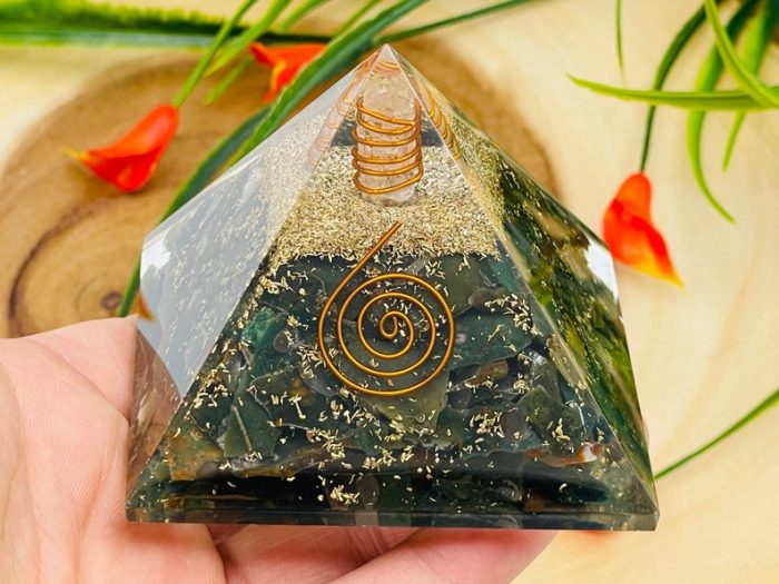 Bloodstone Orgone Pyramid with Reiki Sign & Clear Quartz Point | Bloodstone Orgonite Pyramid | Reiki Chakra Pyramid | 3 inch