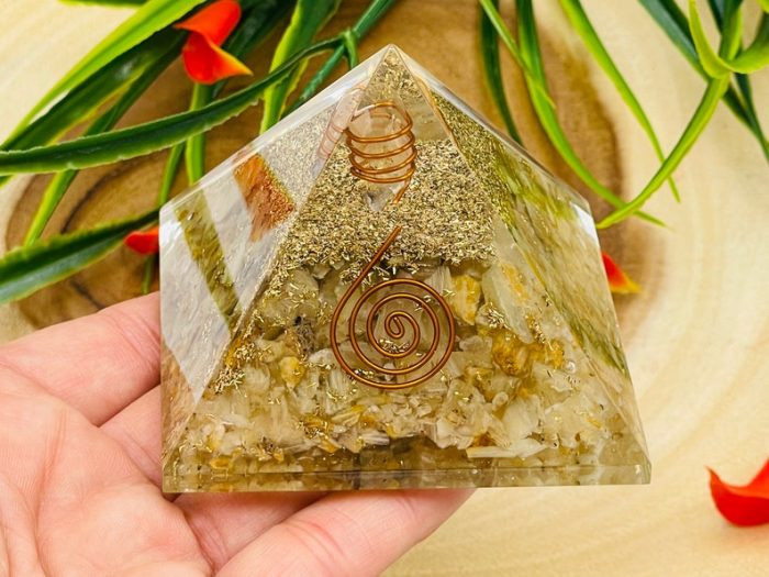 Cat Eye's Orgone Pyramid with Reiki Sign & Clear Quartz Point | Cat Eye's Orgonite Pyramid | Reiki Chakra Pyramid | 3 inch