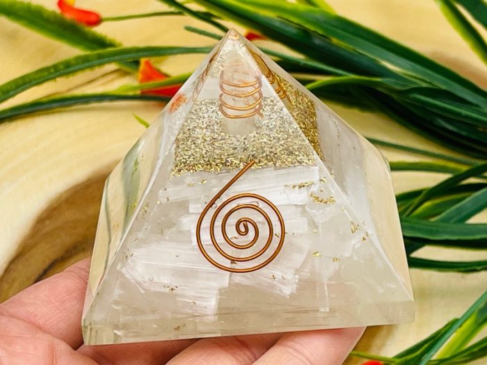 Selenite Orgone Pyramid with Reiki Sign & Clear Quartz Point | Selenite Orgonite Pyramid | Reiki Chakra Pyramid | 3 inch