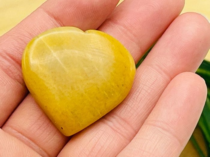 Yellow Aventurine Heart Stones | Yellow Aventurine Crystal Heart | Healing Palm Stone | Chakra Reiki Healing Pocket Stone