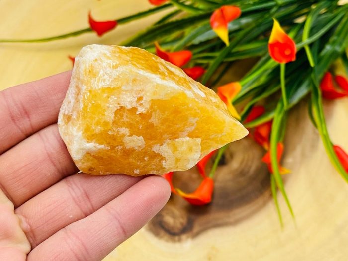 Orange Calcite Rough Stone, Yellow Calcite Raw Crystal Specimen, Healing Chakra Chunks, Healing, Meditation Rocks Crystals, Reiki Crystal