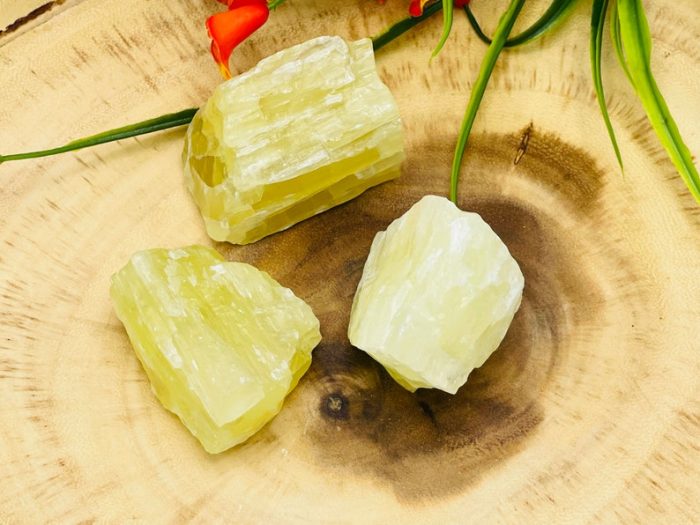 Pineapple Calcite Rough Stone, Pineapple Yellow Calcite Raw Crystal Specimen, Healing Chakra Chunks, Healing Rocks Crystals, Reiki Crystal