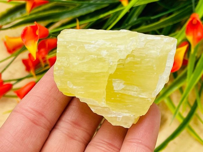 Pineapple Calcite Rough Stone, Pineapple Yellow Calcite Raw Crystal Specimen, Healing Chakra Chunks, Healing Rocks Crystals, Reiki Crystal