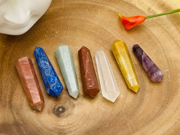 Set of 7 Chakra Pointer | 7 Chakra Points | 7 Chakra Terminated Points | Crystal Points | Healing Crystals | Metaphysical 2 Inch