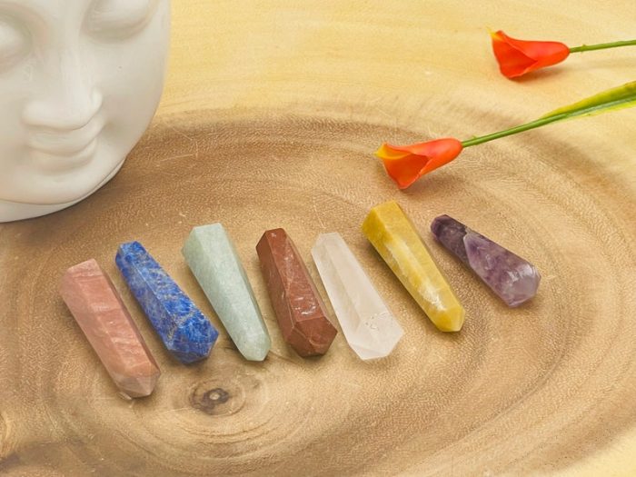 Set of 7 Chakra Pointer | 7 Chakra Points | 7 Chakra Terminated Points | Crystal Points | Healing Crystals | Metaphysical 2 Inch