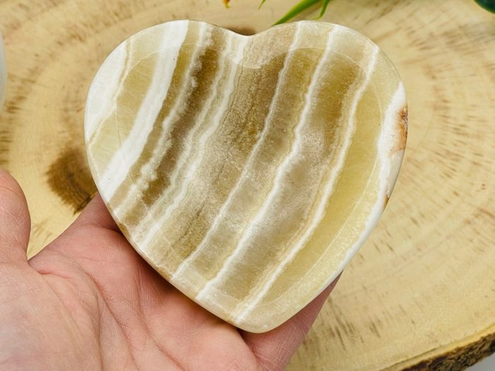 Aragonite Bowl | Crystal Bowl for Incense and Crystals | Cleansing Bowl | Aragonite Healing Crystal Bowl | 4 inch